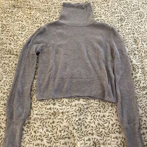 Dynamite Heather Gray Ribbed Turtleneck Sweater